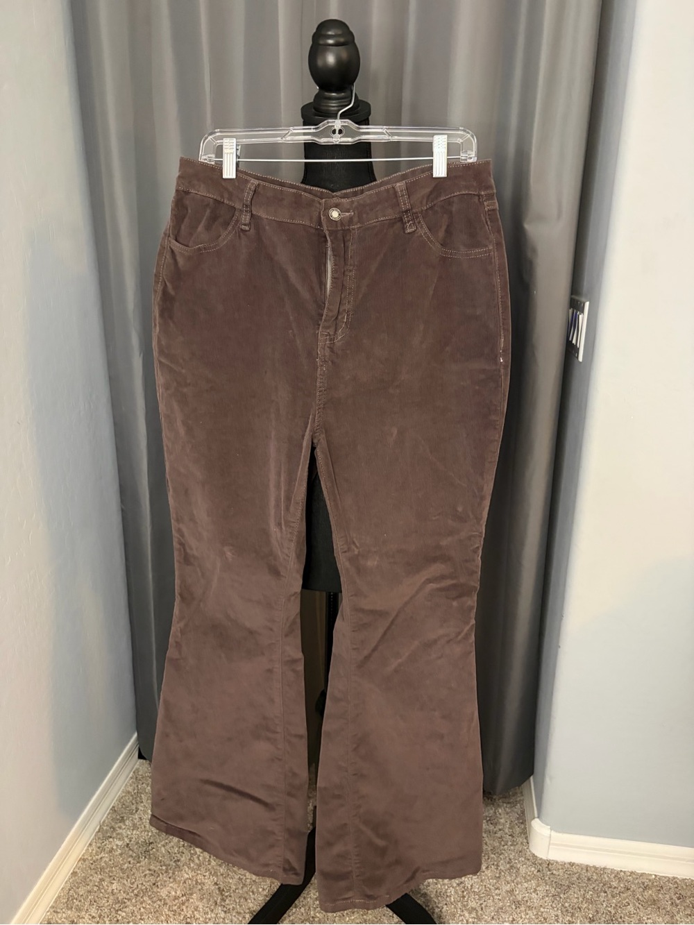 25. Fashion Jeans Denim Corduroy Pant